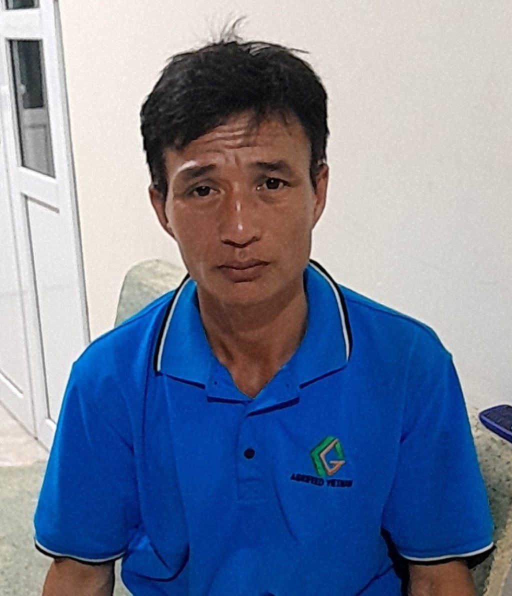 Đối tượng Cầm Bá Dục