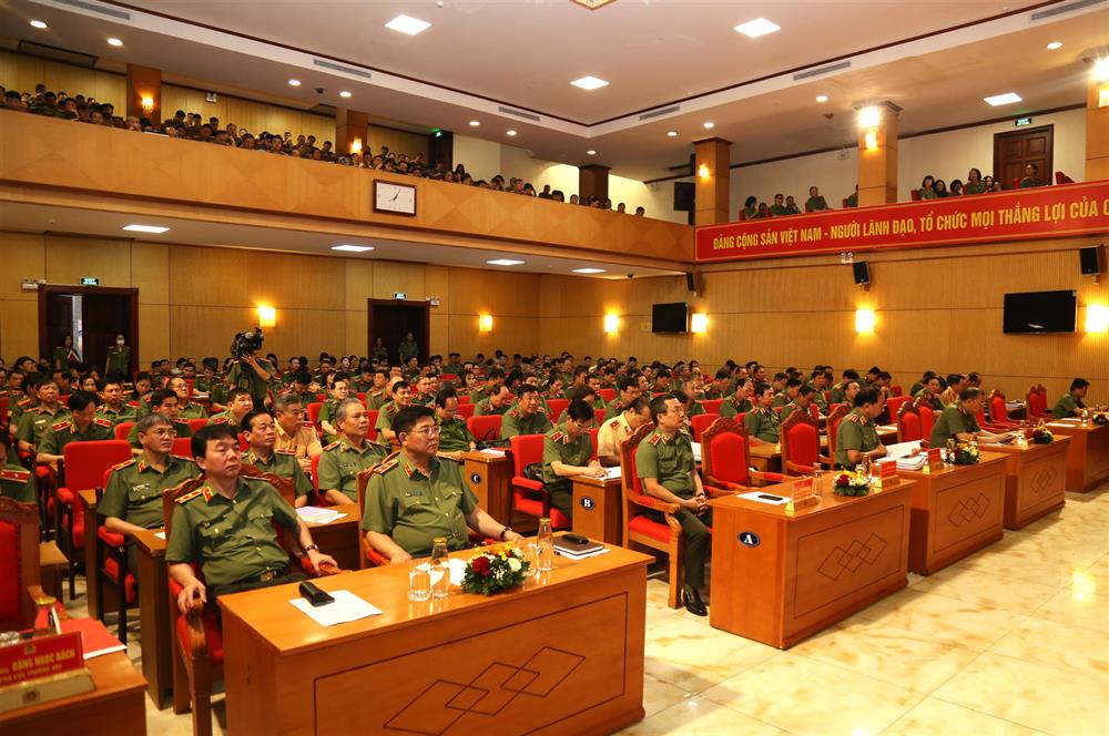 Các đại biểu dự Hội nghị tại điểm cầu Bộ Công an