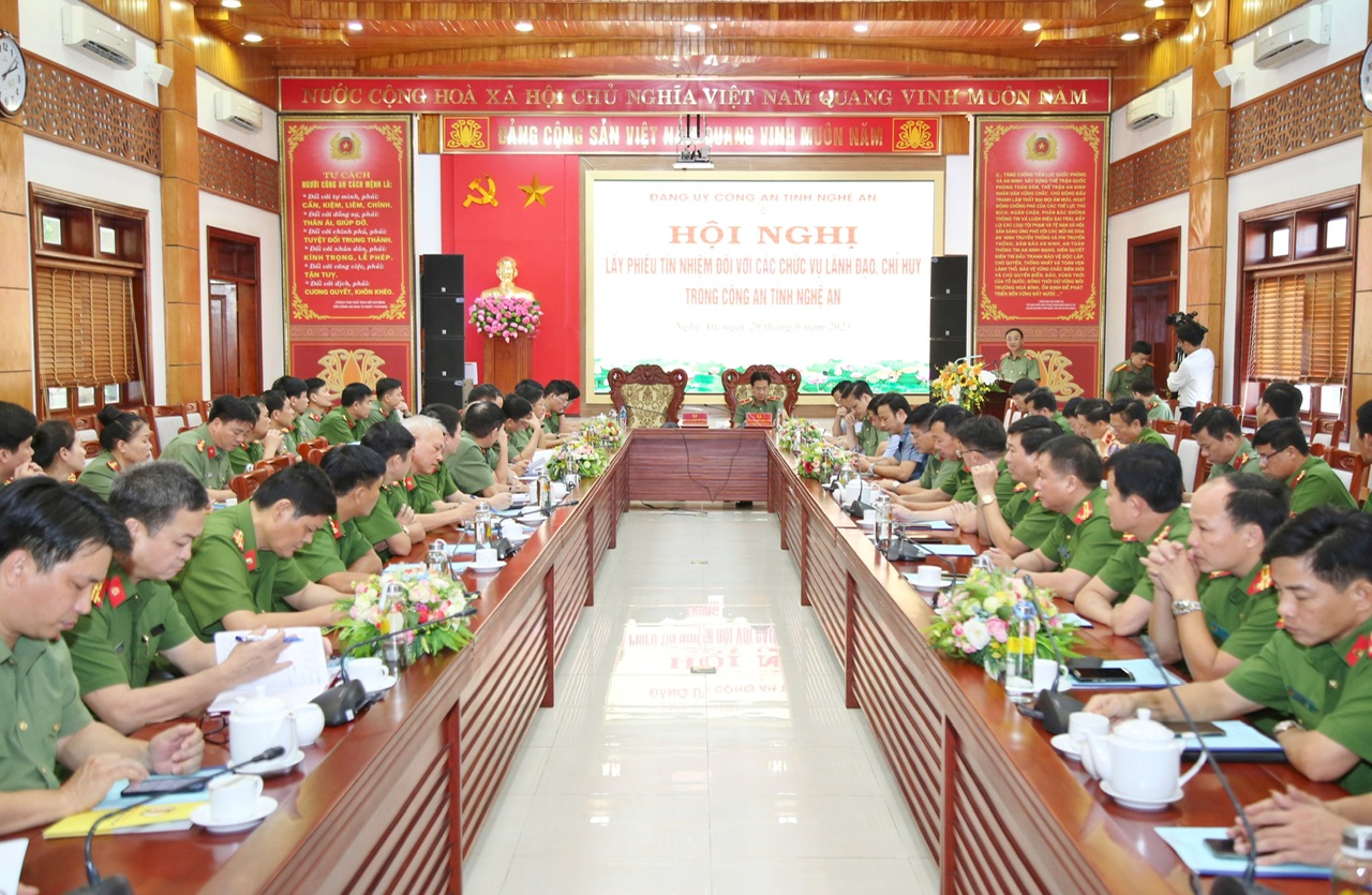 Toàn cảnh Hội nghị