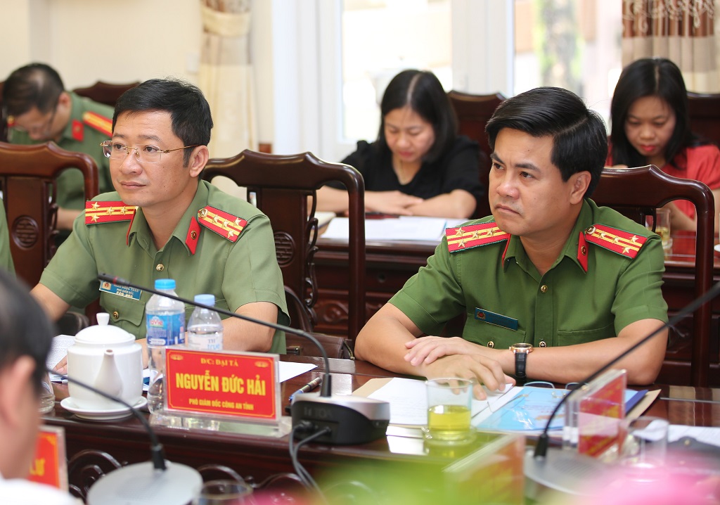 Các đồng chí Lãnh đạo Công an tỉnh dự Hội nghị