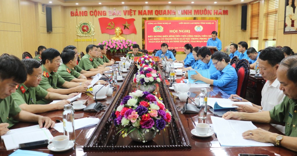 Toàn cảnh buổi Hội nghị