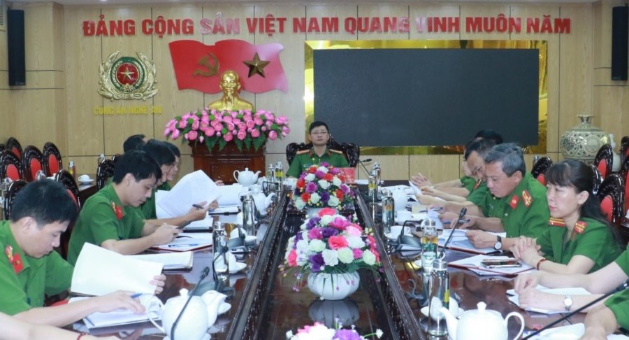 Tại điểm cầu Công an Nghệ An