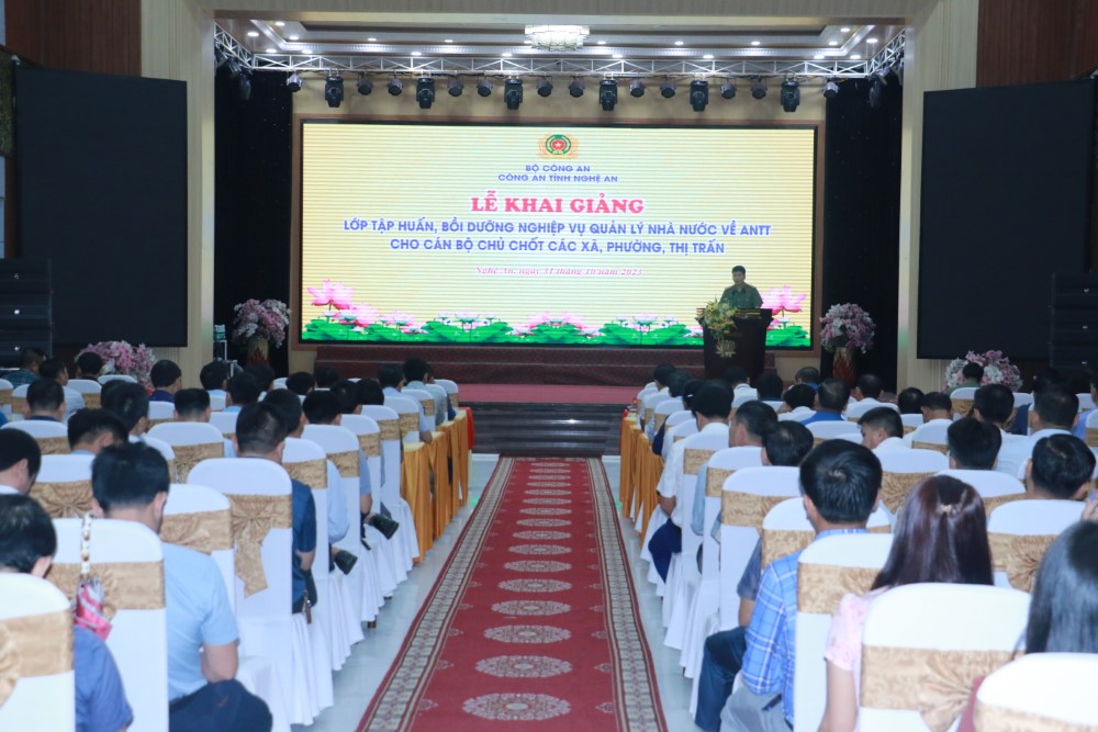 Toàn cảnh lễ khai giảng lớp tập huấn