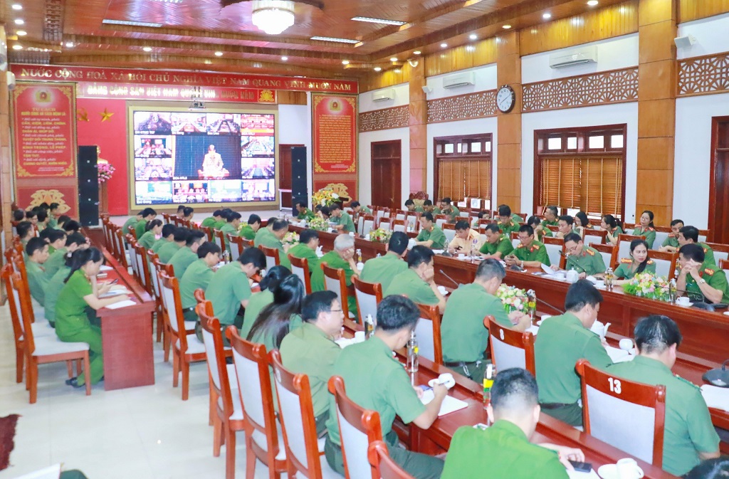 Toàn cảnh Hội nghị tại điểm cầu Công an tỉnh Nghệ An