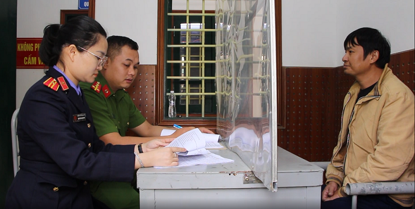Lực lượng chức năng làm việc với Ngô Sỹ Nhân