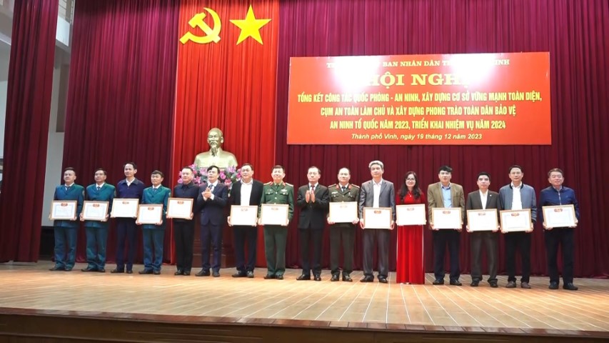 Các tập thể, cá nhân có thành tích xuất sắc trong công tác Quốc phòng - An ninh năm 2023