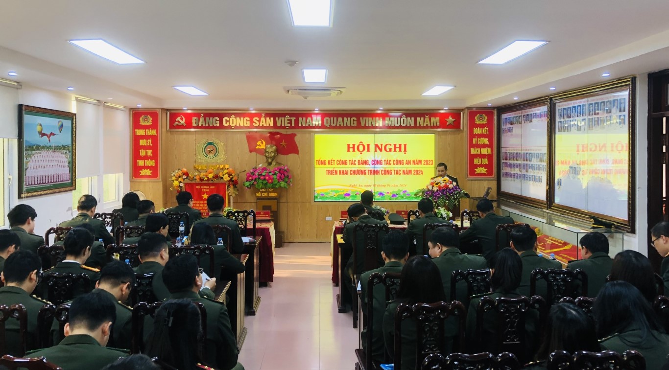 Toàn cảnh hội nghị