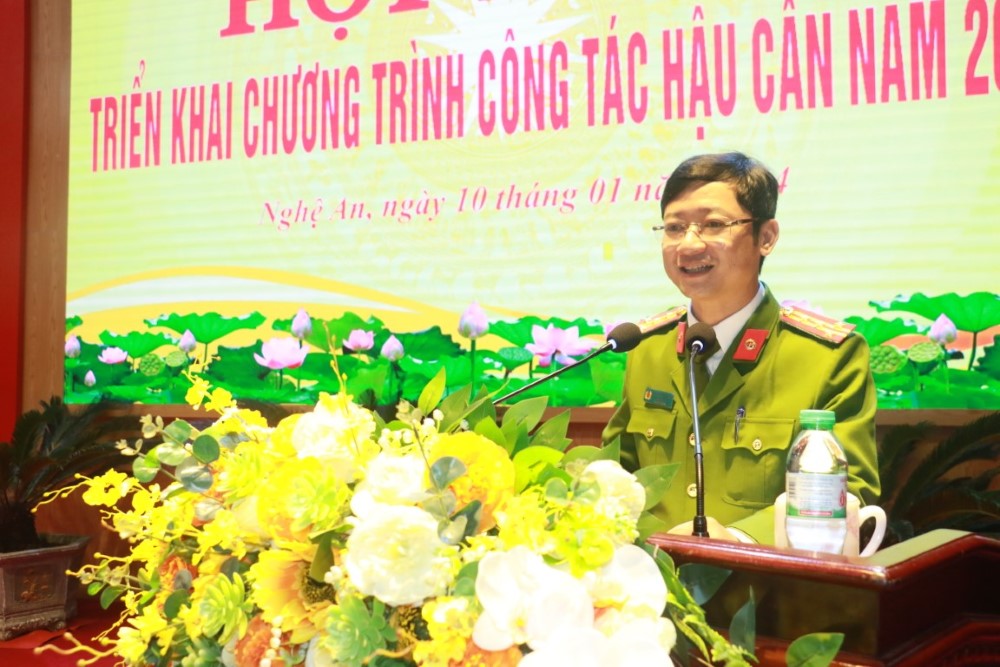Đồng chí Đại tá Trần Ngọc Tuấn - Phó Giám đốc Công an tỉnh phát biểu chỉ đạo