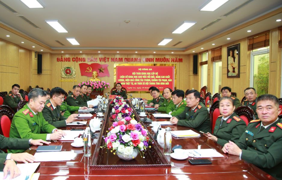 Toàn cảnh Hội thảo tại điểm cầu Công an Nghệ An