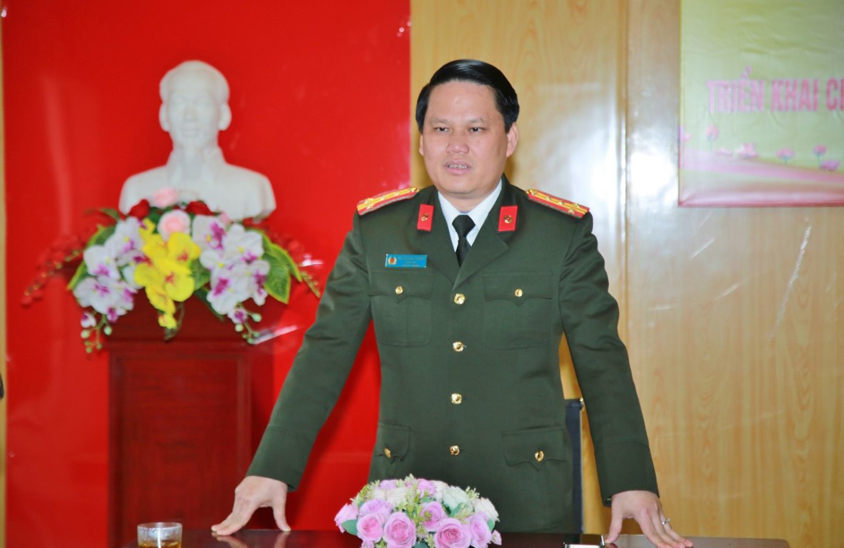 Đồng chí Đại tá Bùi Quang Thanh, Giám đốc Công an tỉnh phát biểu 