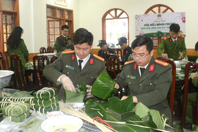 600 cặp bánh chưng sẽ được Lãnh đạo Công an tỉnh gửi tặng bệnh nhân nghèo đón Tết