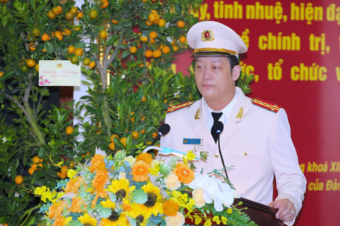 Đồng chí Đại tá Nguyễn Đức Cường phát biểu tại buổi lễ