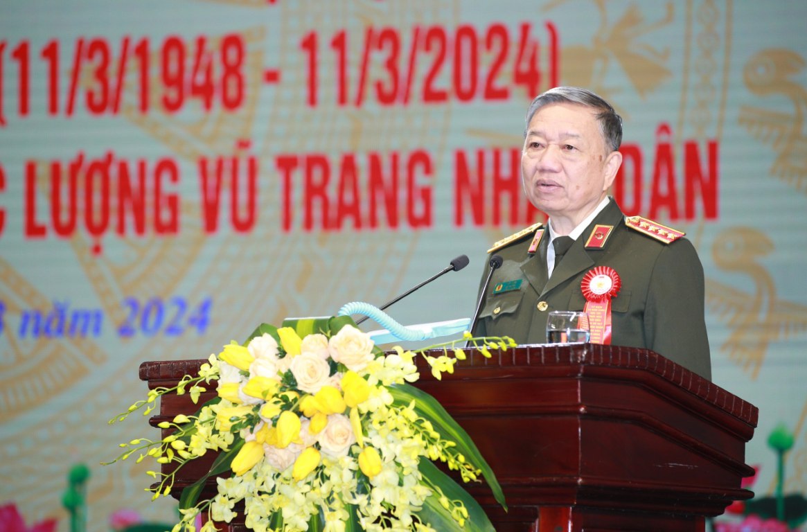 Đồng chí Đại tướng Tô Lâm - Ủy viên Bộ Chính trị, Bí thư Đảng ủy Công an Trung ương, Bộ trưởng Bộ Công an phát biểu chỉ đạo 