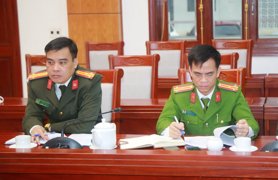 Các đại biểu tại điểm cầu Công an Nghệ An 