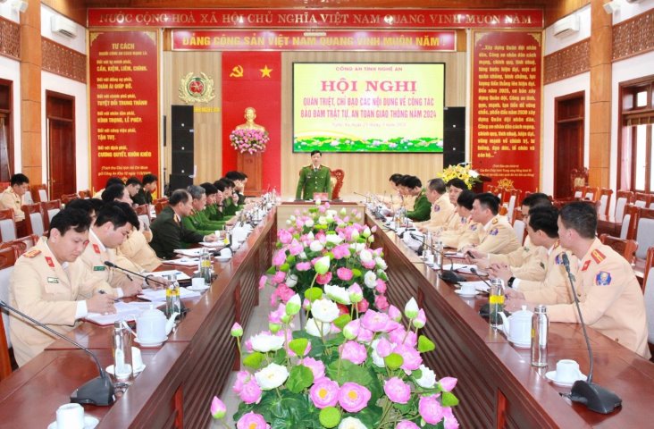 Toàn cảnh hội nghị