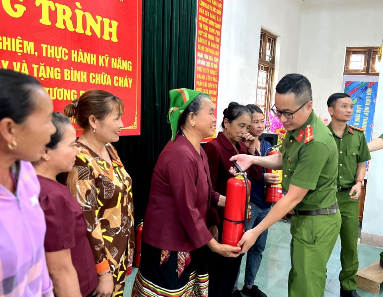 Hoạt động nhằm chủ động phòng ngừa, ngăn chặn các vụ cháy, gây thiệt hại về người và tài sản đặc biệt ở các vùng miền núi, vùng sâu vùng xa