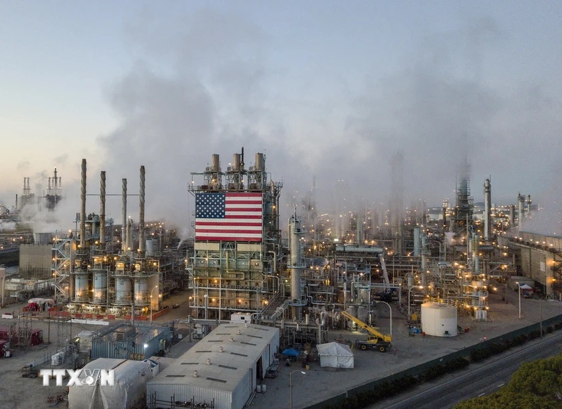 Diễn biến mới ở Trung Đông đẩy giá dầu tăng