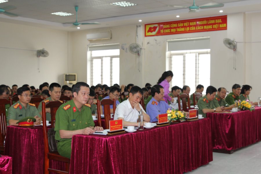 Các đại biểu tham dự
