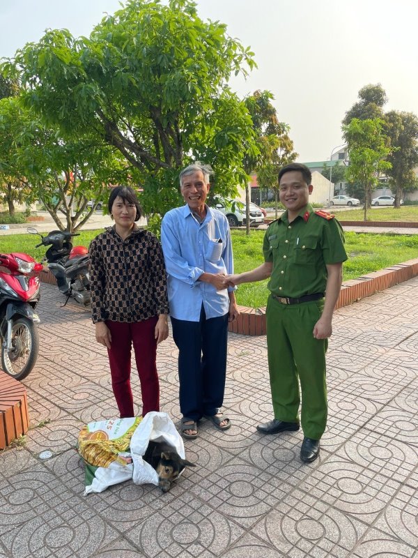 Niềm vui của người dân khi nhận lại tài sản