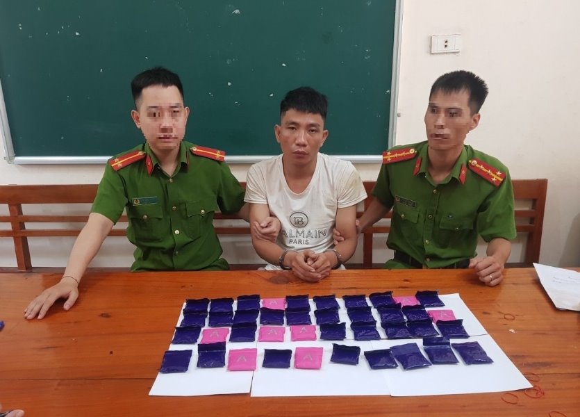 Đối tượng Ngân Văn Pịt cùng tang vật chuyên án
