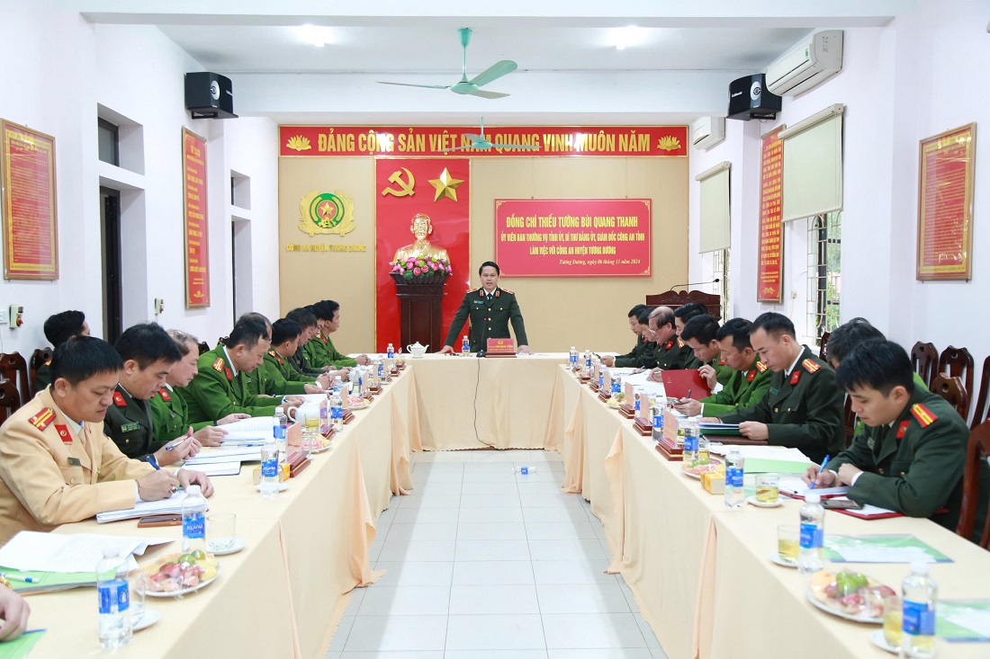 Toàn cảnh buổi làm việc