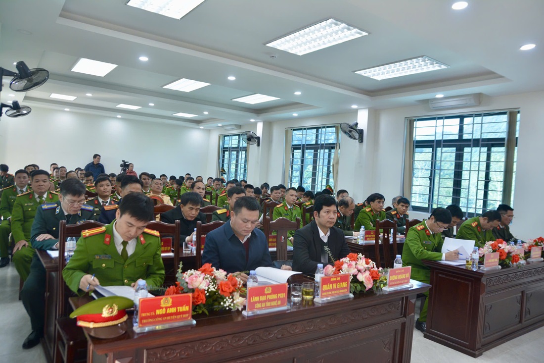 Các đại biểu tham dự Hội nghị
