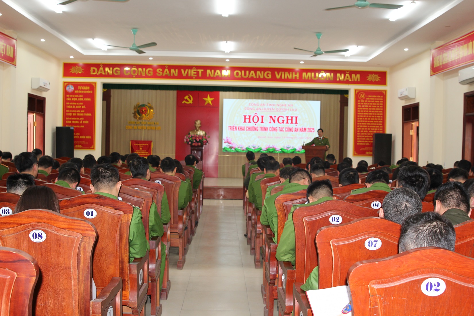 Toàn cảnh Hội nghị