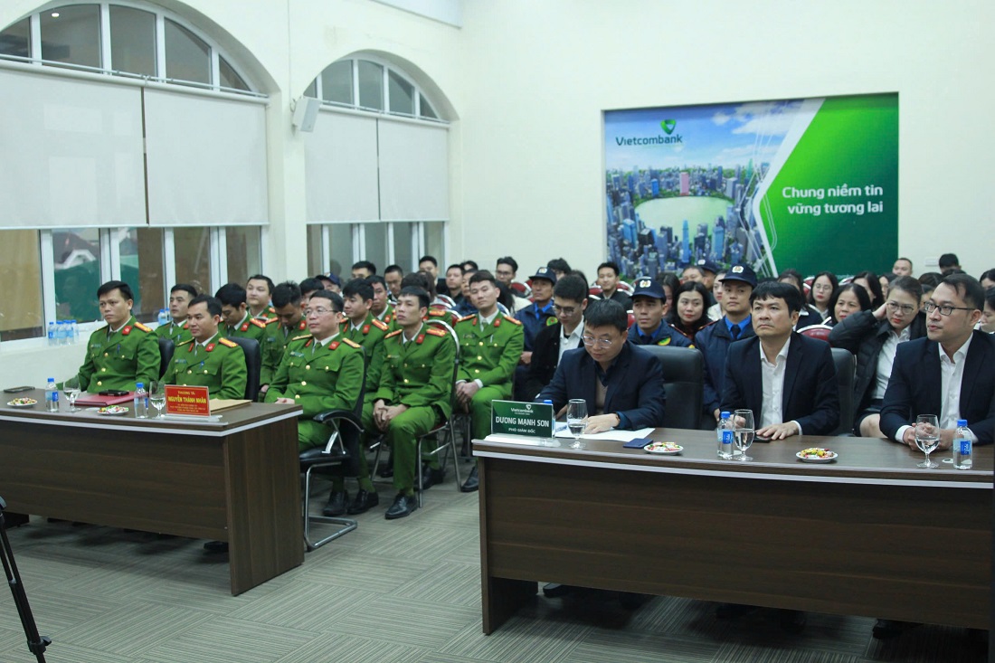 Thông qua buổi tập huấn giúp các cán bộ, nhân viên của các ngân hàng nâng cao kỹ năng phát hiện, xử lý tình huống, khả năng đối phó khi xảy ra trộm, cướp tài sản tại ngân hàng