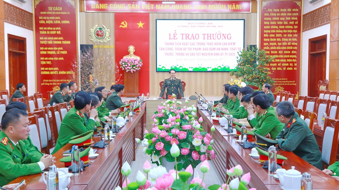 Toàn cảnh buổi lễ  