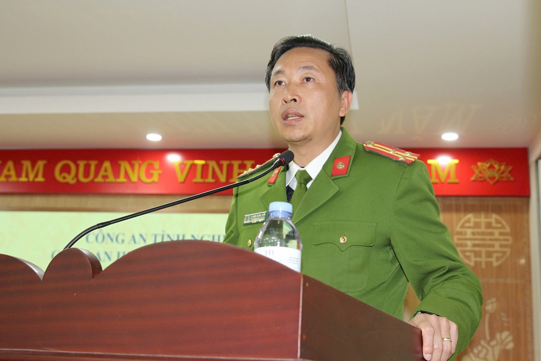 Đồng chí Thượng tá Phan Tuấn Anh, Trưởng Công an huyện Thanh Chương nhấn mạnh: Năm 2024, Công an huyện đã chủ động nắm chắc tình hình, bám sát cơ sở, triển khai thực hiện quyết liệt, hiệu quả nhiều nhiệm vụ, giải pháp bảo đảm giữ vững an ninh chính trị, trật tự an toàn xã hội không để bị động bất ngờ.