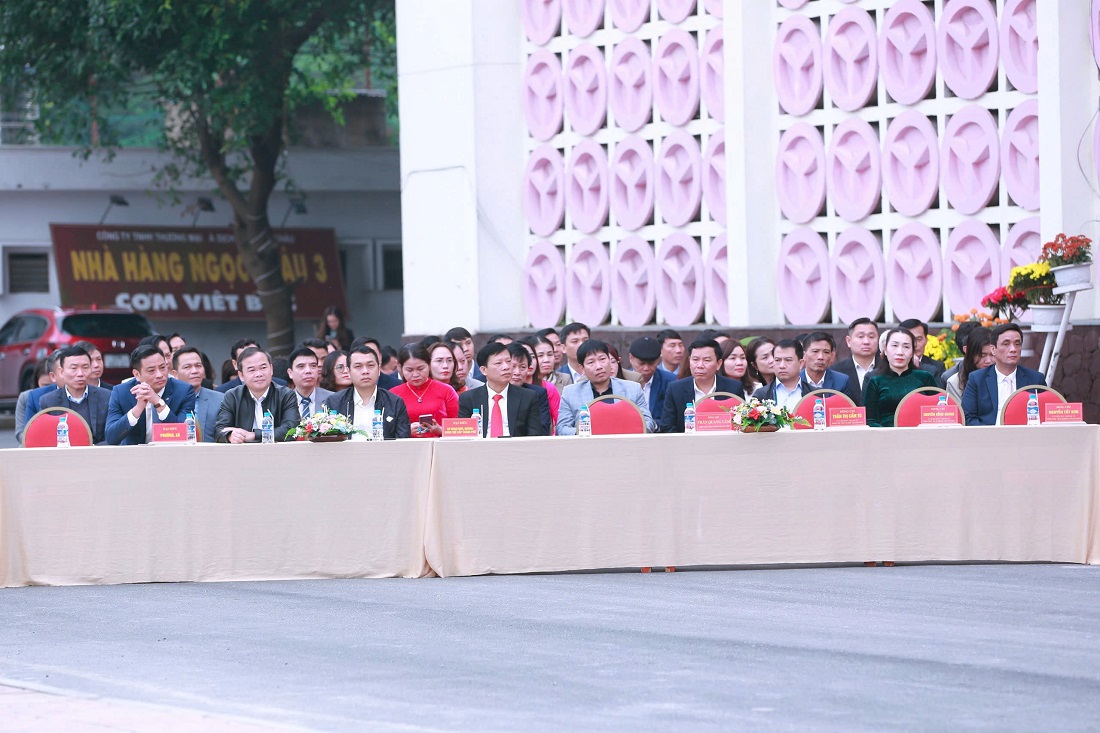 Các đại biểu dự buổi Lễ