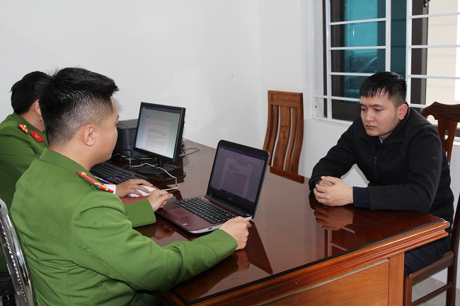 Đối tượng Đặng Thái Hoàng tại Cơ quan Công an 