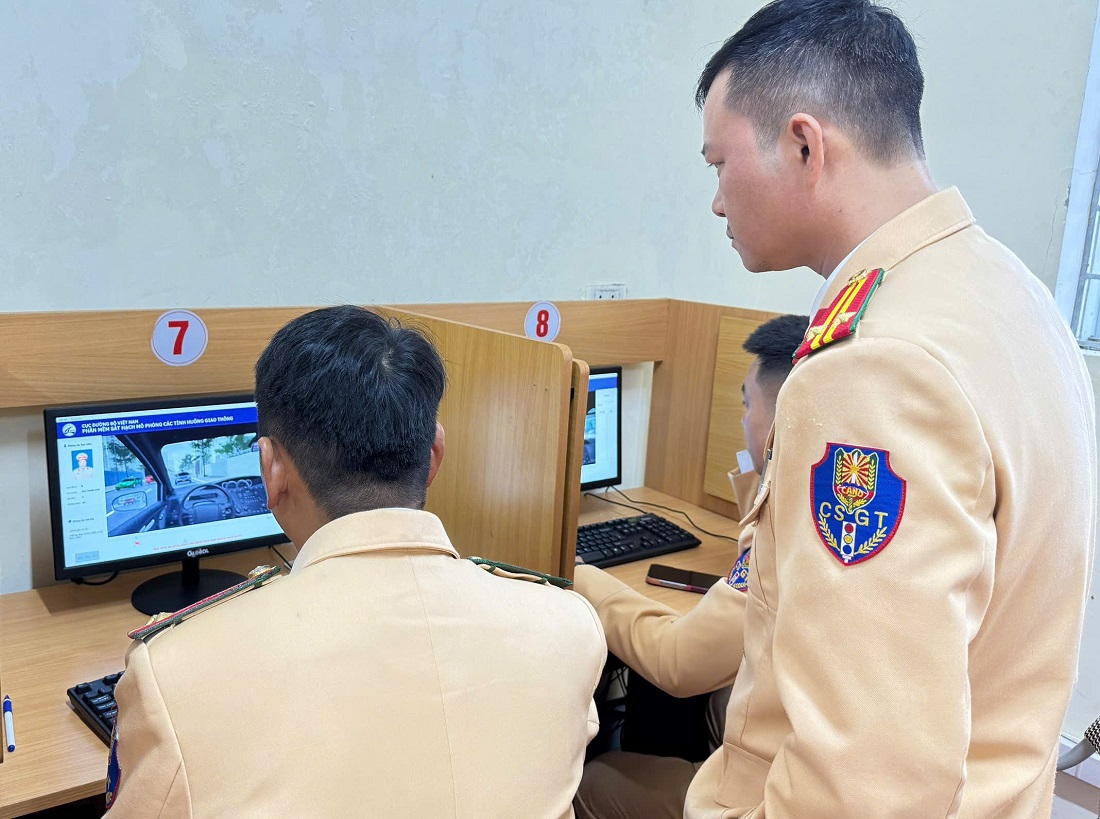 Học viên tham gia phần thực hành
