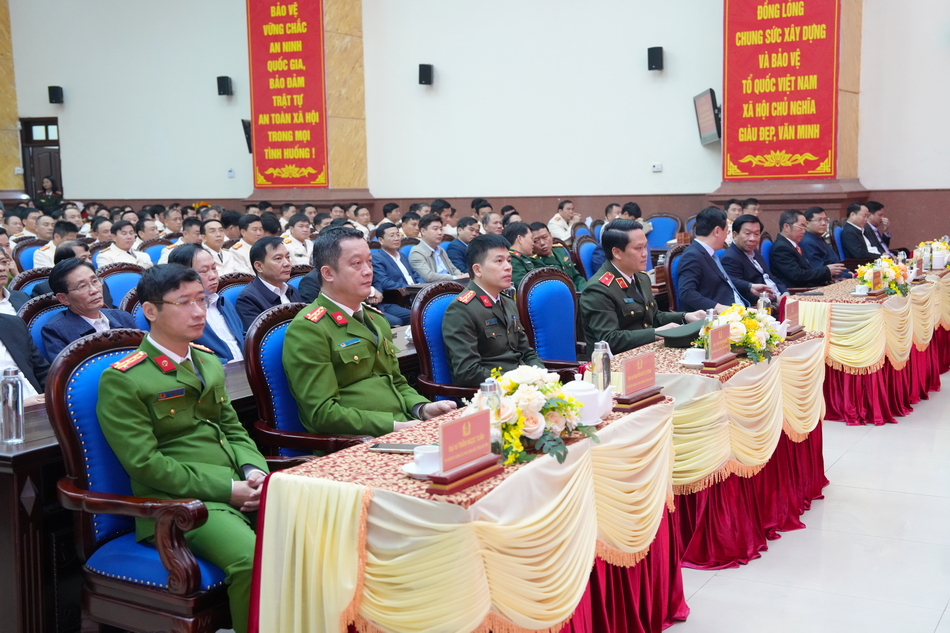 Các đại biểu tham dự Lễ công bố
