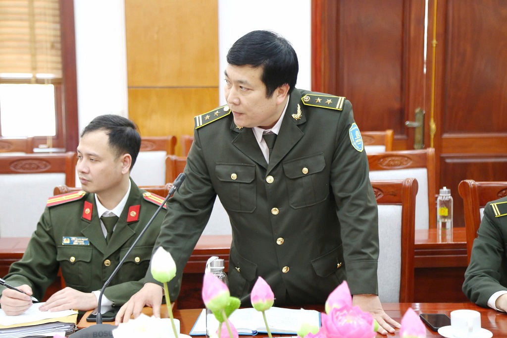 Đại diện Lãnh đạo các phòng Công an tỉnh, lực lượng an ninh hàng không phát biểu