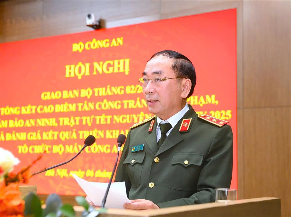 Thứ trưởng Trần Quốc Tỏ điều hành thảo luận tại Hội nghị (Ảnh: Cổng thông tin điện tử Bộ Công an)