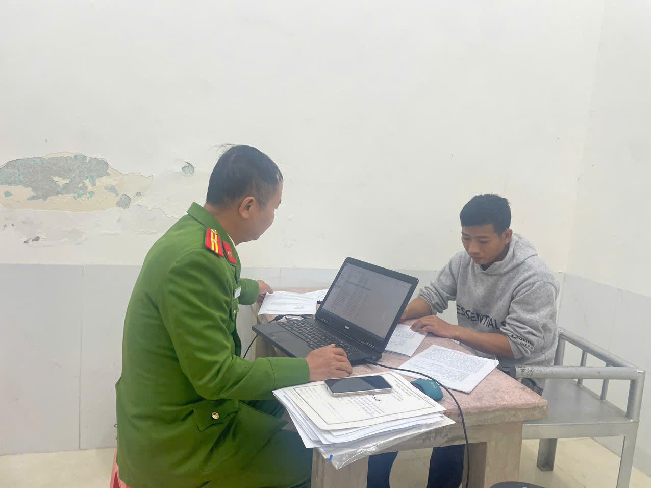 Đối tượng Trương Xuân Thảo tại Cơ quan Công an 