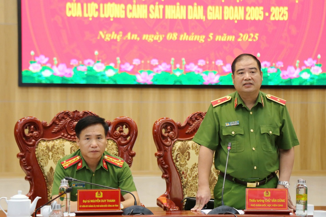 Đồng chí Thiếu tướng Chử Văn Dũng, Phó Giám đốc Học viện Cảnh sát Nhân dân, Bộ Công an phát biểu tại buổi làm việc