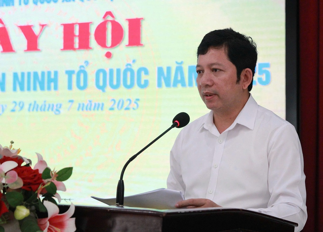 Đại diện chính quyền xã Quỳ Hợp phát biểu tại Ngày hội
