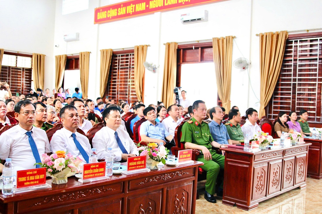 Toàn cảnh ngày hội