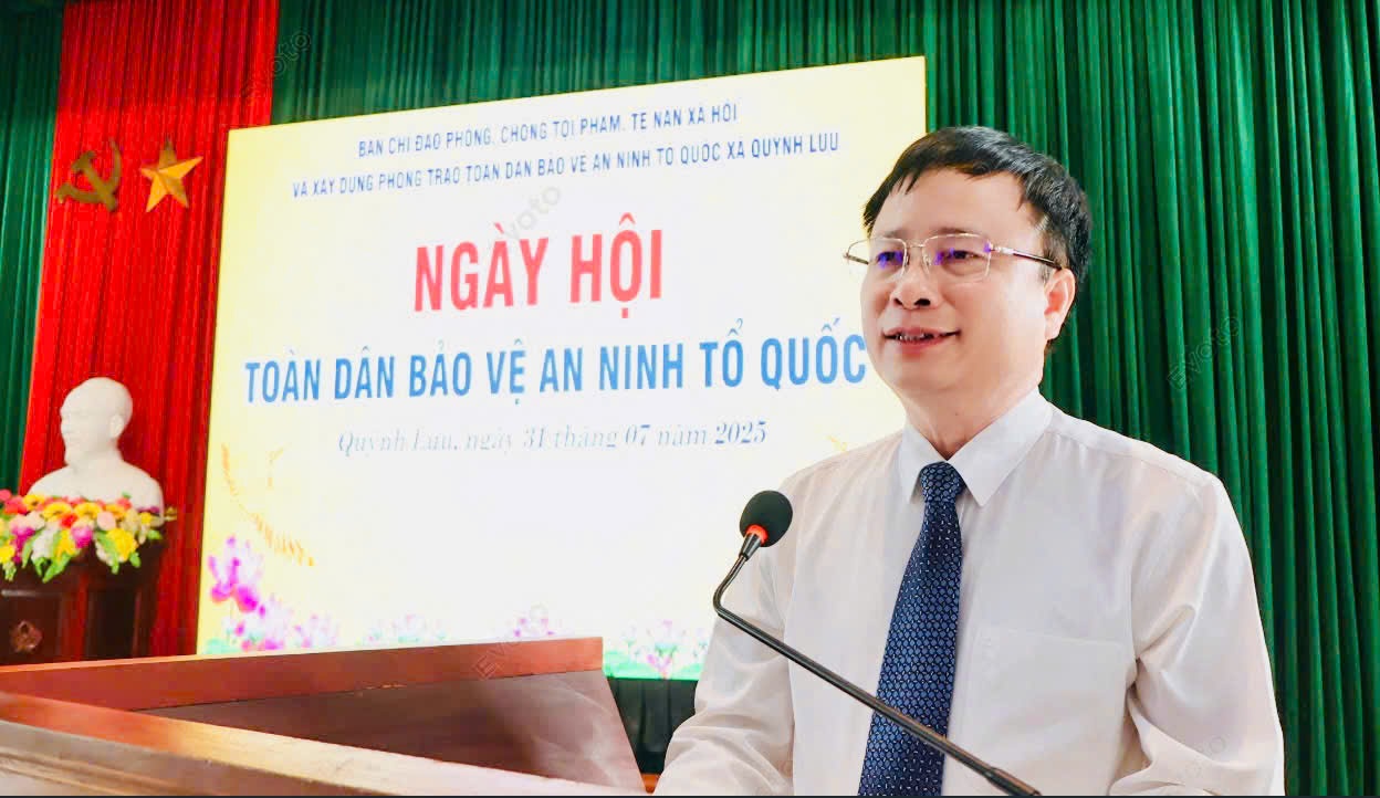 Đồng chí Bùi Đình Long- Phó Chủ tịch UBND tỉnh tin tưởng rằng trong thời gian tới phong trào toàn dân bảo vệ ANTQ tại xã Quỳnh Lưu sẽ tiếp tục phát triển và lan tỏa sâu rộng