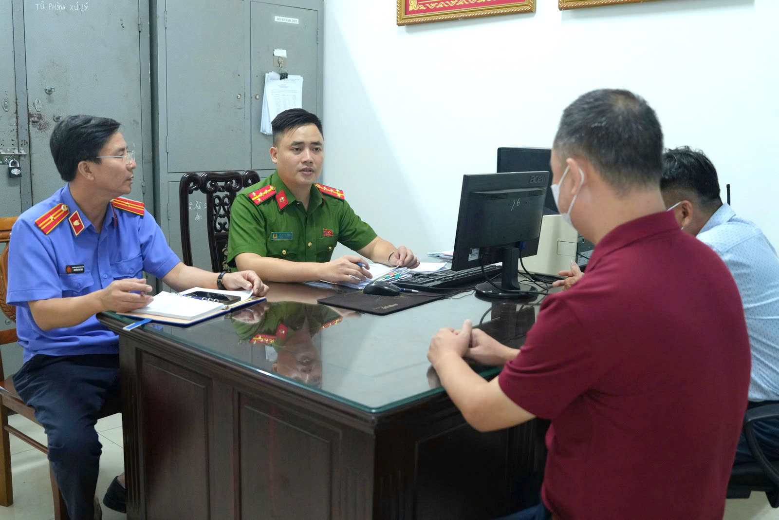 Các đối tượng tại cơ quan điều tra