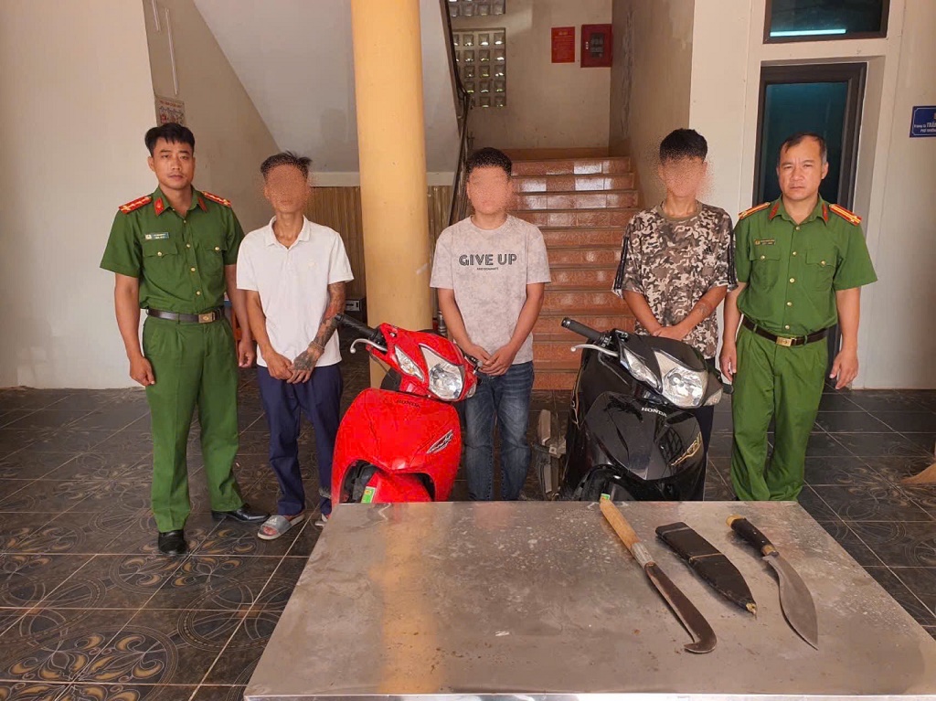 Các đối tượng tại cơ quan Công an
