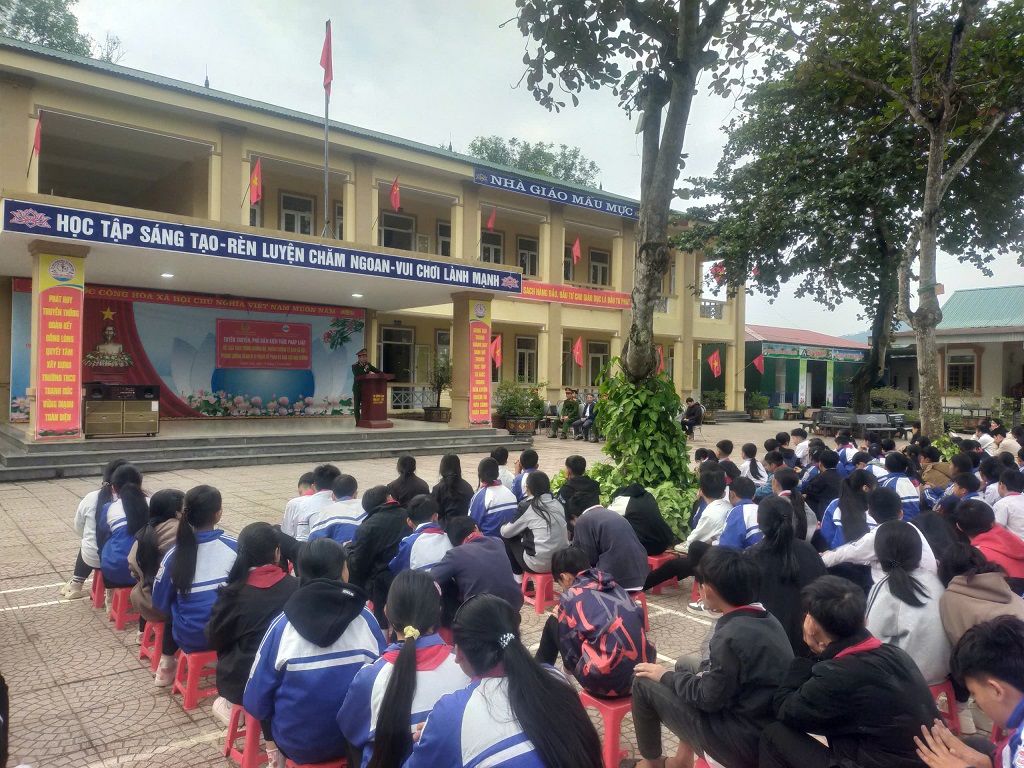 Quang cảnh buổi tuyên truyền