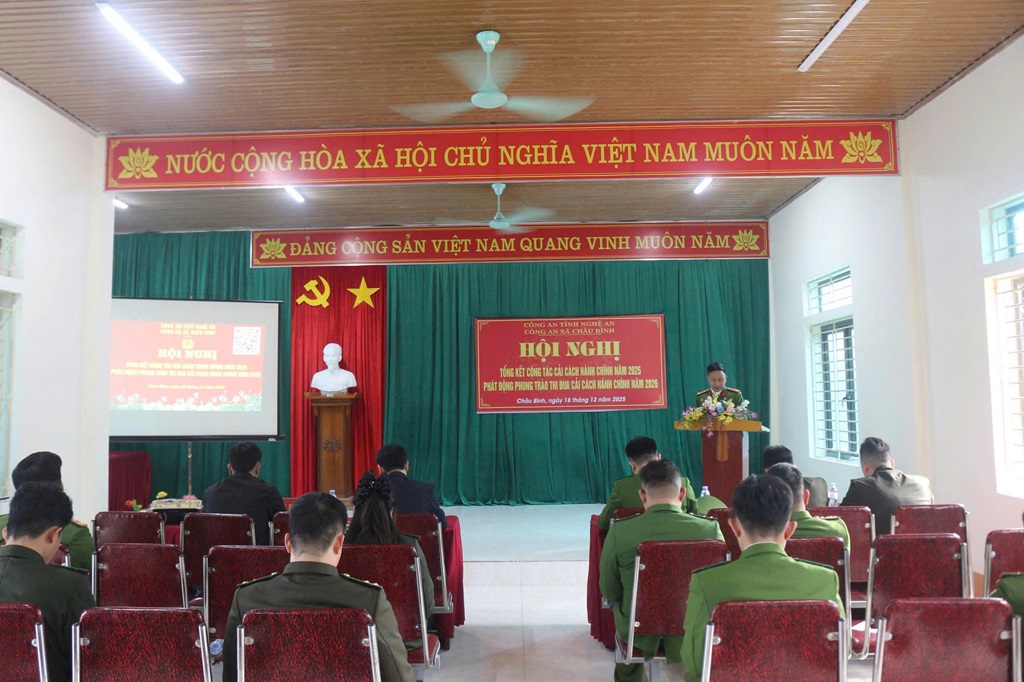 Toàn cảnh hội nghị 