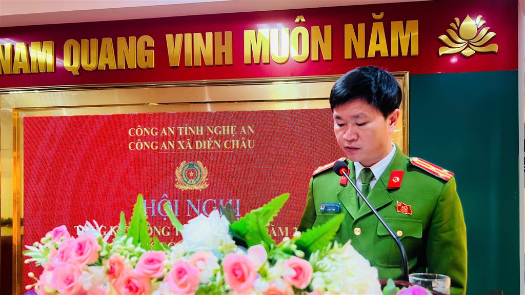 Đồng chí Thượng tá Phạm Thành Long, Ủy viên Ban Thường vụ Đảng ủy, Phó Giám đốc Công an tỉnh phát biểu chỉ đạo tại Hội nghị