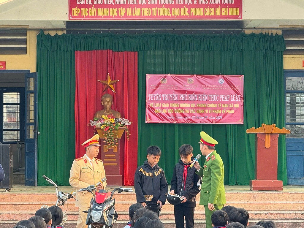 Buổi tuyên truyền với hình thức đa dạng, phong phú 