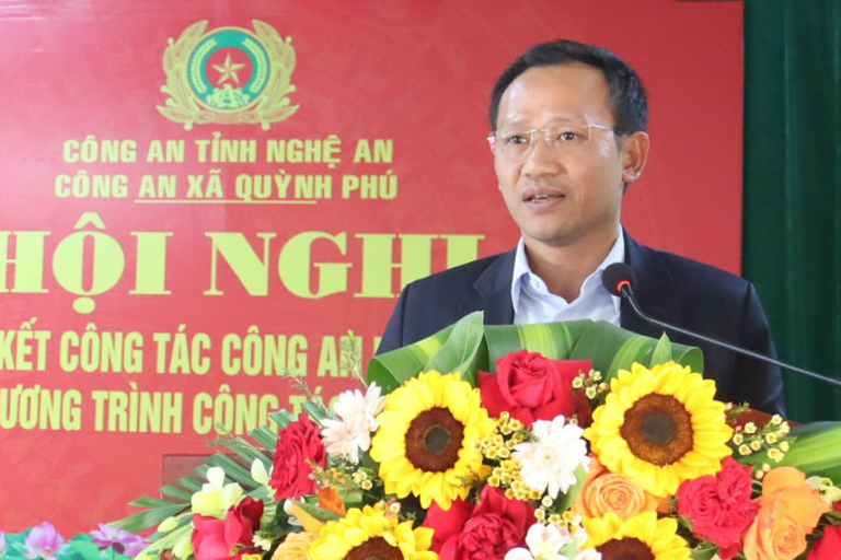 Đồng chí Trần Việt Dũng, Tỉnh ủy viên, Bí thư Đảng ủy, Chủ tịch HĐND xã Quỳnh Phú phát biểu chỉ đạo tại Hội nghị
