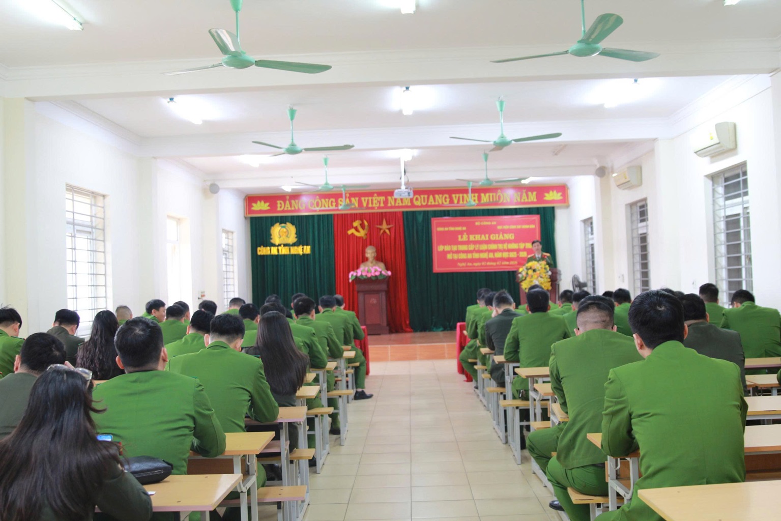 Toàn cảnh buổi Lễ khai giảng 