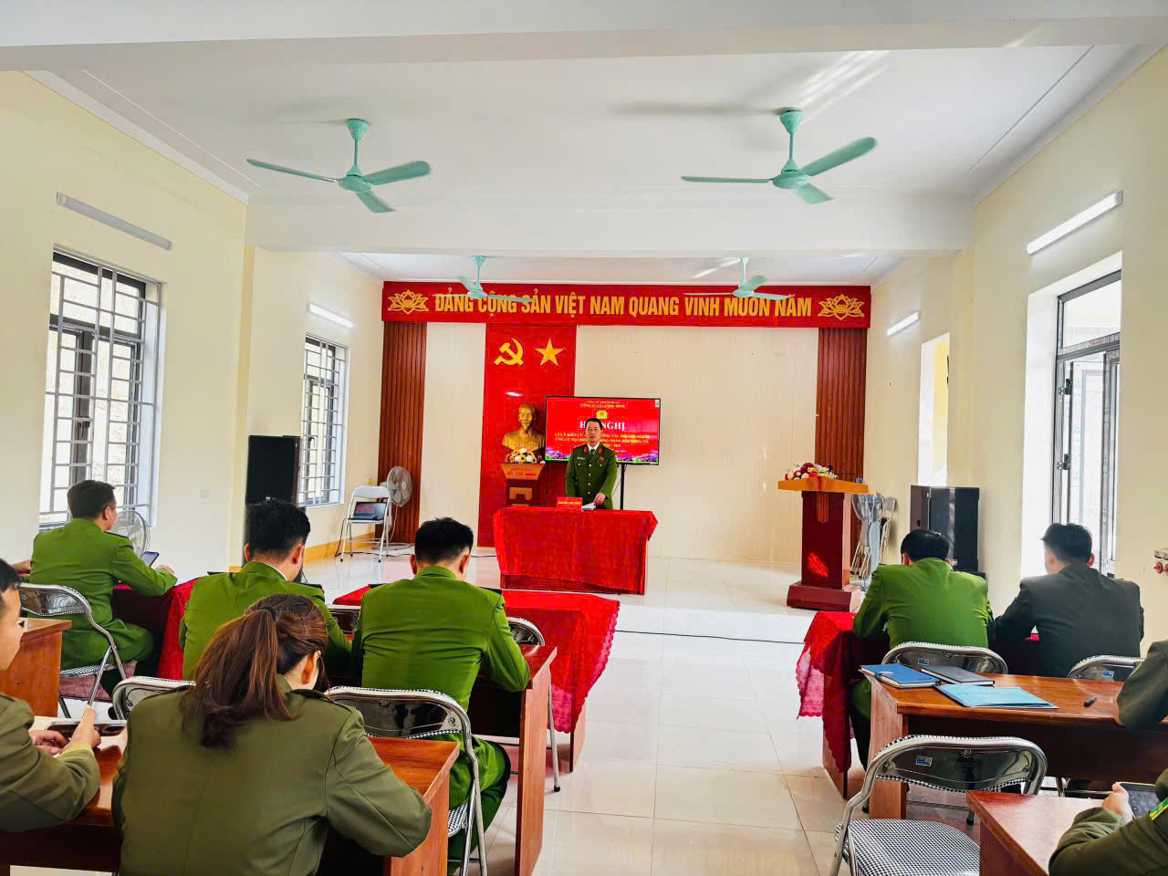 Toàn cảnh Hội nghị